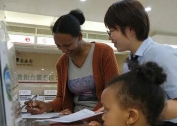 China to further facilitate cross-border flow of personnel