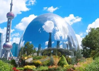 Shanghai introduces measures to support foreign talent