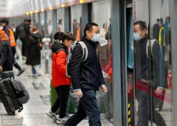Beijing adds 3 new metro lines, further easing downtown traffic