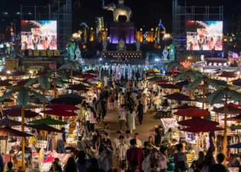 CN grants new visa-free entry up to 6-day to ASEAN tour groups！