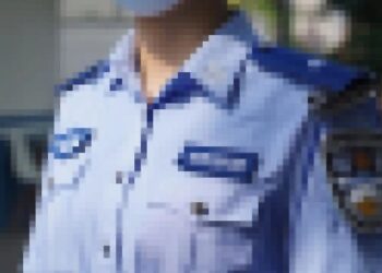 Foreigner Flies to China to Surrender, After Transferring S$300K