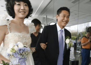 A Selfless Plea That Bloomed Into Love: Chinese Couple’s Inspiring Survival Story
