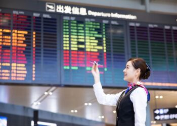 Spring Airlines Breaks Tradition by Hiring Married Women Over 40 as Cabin Crew