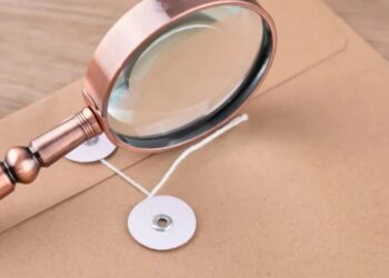 Man leaking top-secret information to get his kid a visa, now…