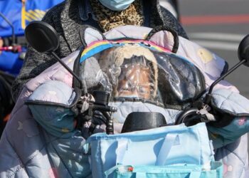 China Braces for Prolonged Cold Wave: Widespread Temperature Drops, Safety Measures Activated