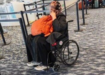Foreign Woman’s Wheelchair Scam: Faking Disability to Skip Lines
