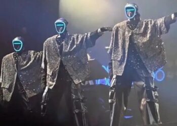 CN robots’ dance awes netizens; Elon Musk calls it ‘impressive’