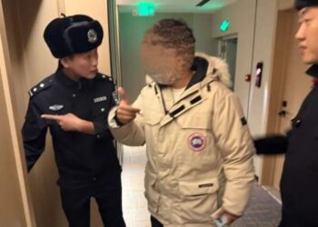 Drunk Foreign Man Seeks Police Help After Losing His Way to Hotel Late at Night