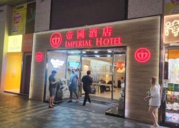 Japanese Teen Tourist Robbed and Assaulted in Hong Kong Hotel Room After Online Meetup