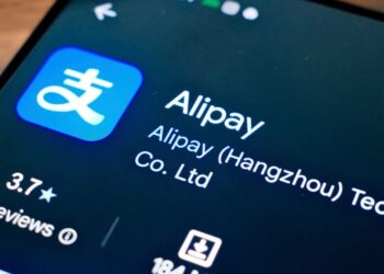 Fake Payment and SMS Simulation Apps Trigger Public Security Alerts in China